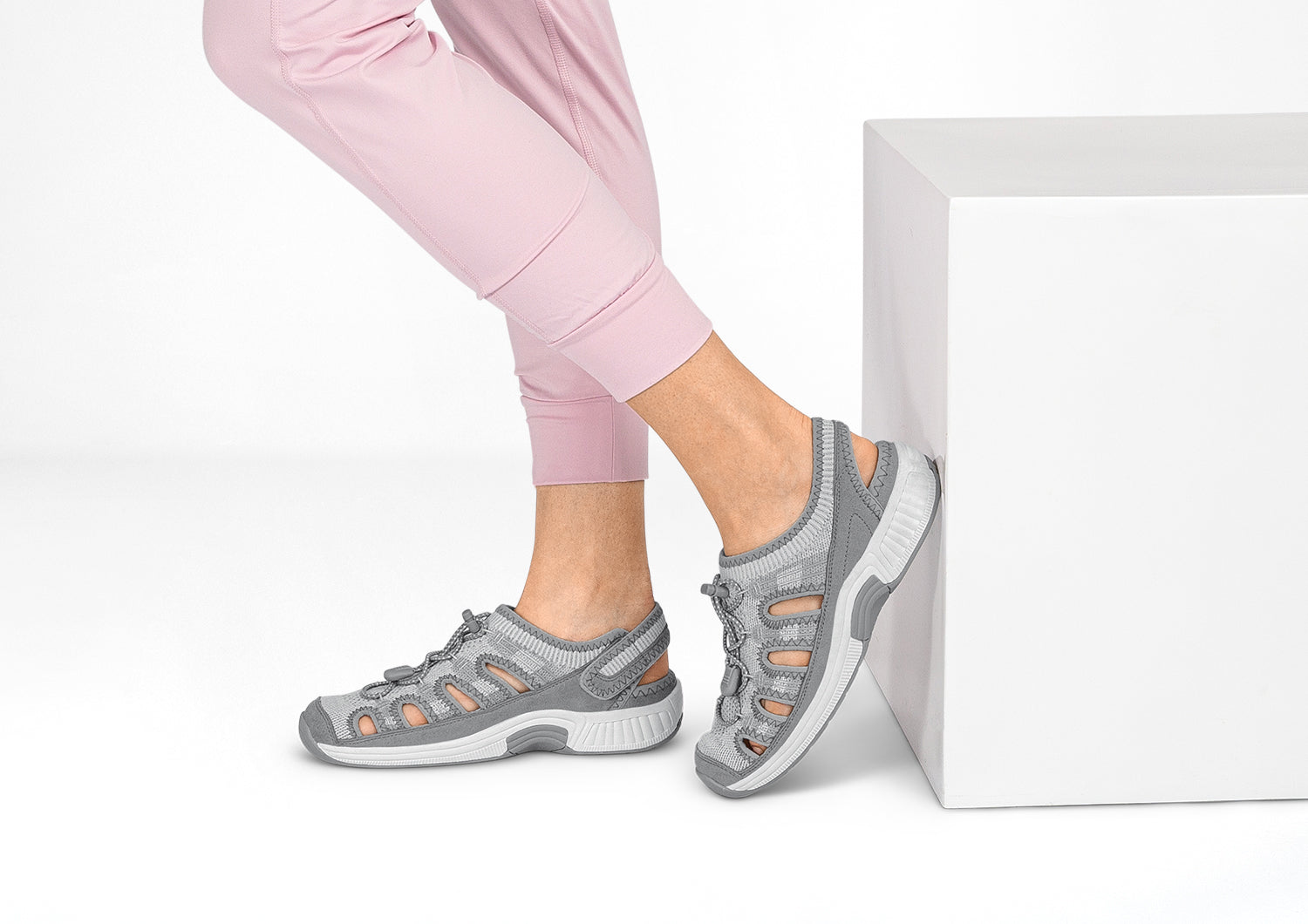 Tessa - La sandalia de confort deportiva para días activos de verano