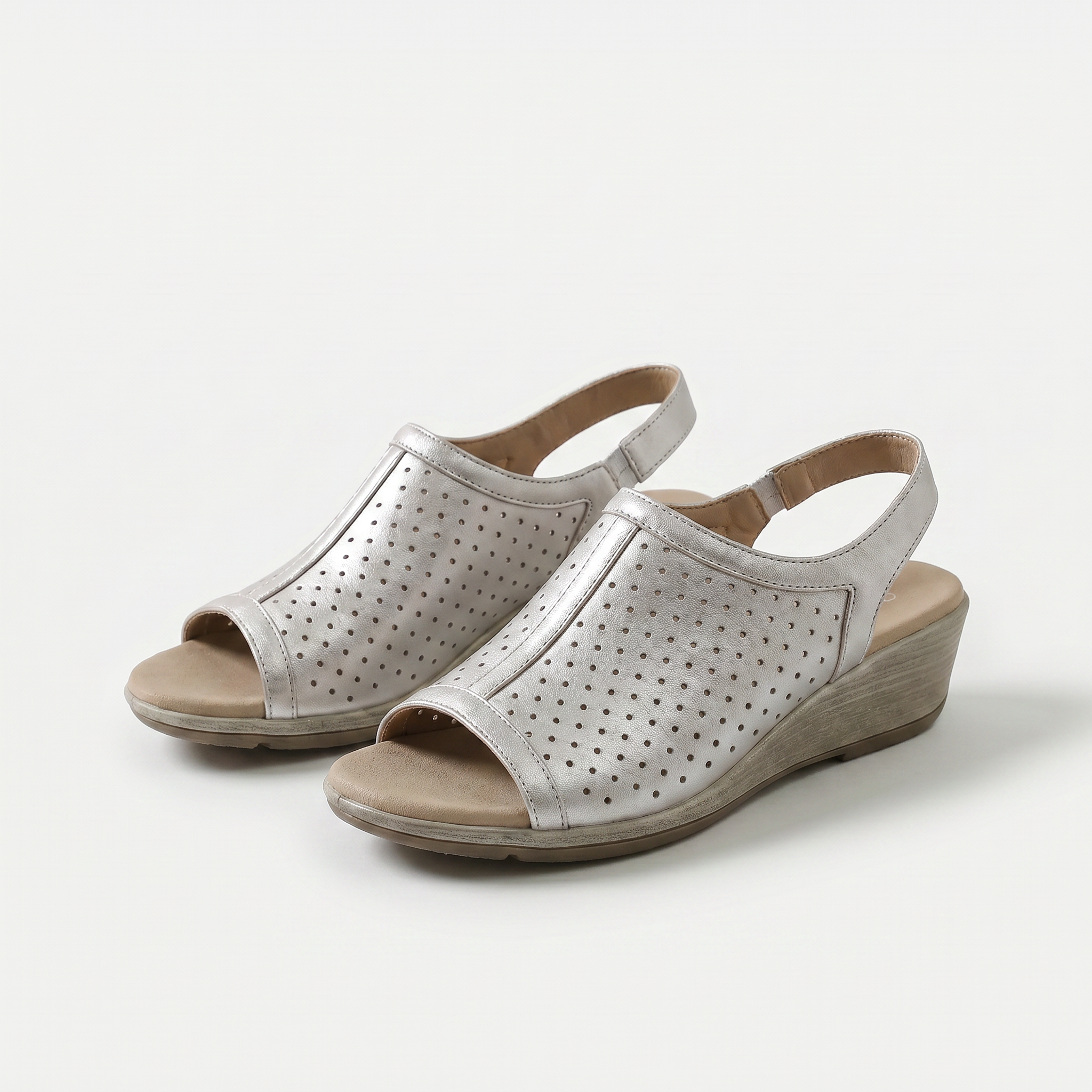 Hazel – Refinamiento silencioso en suave gris