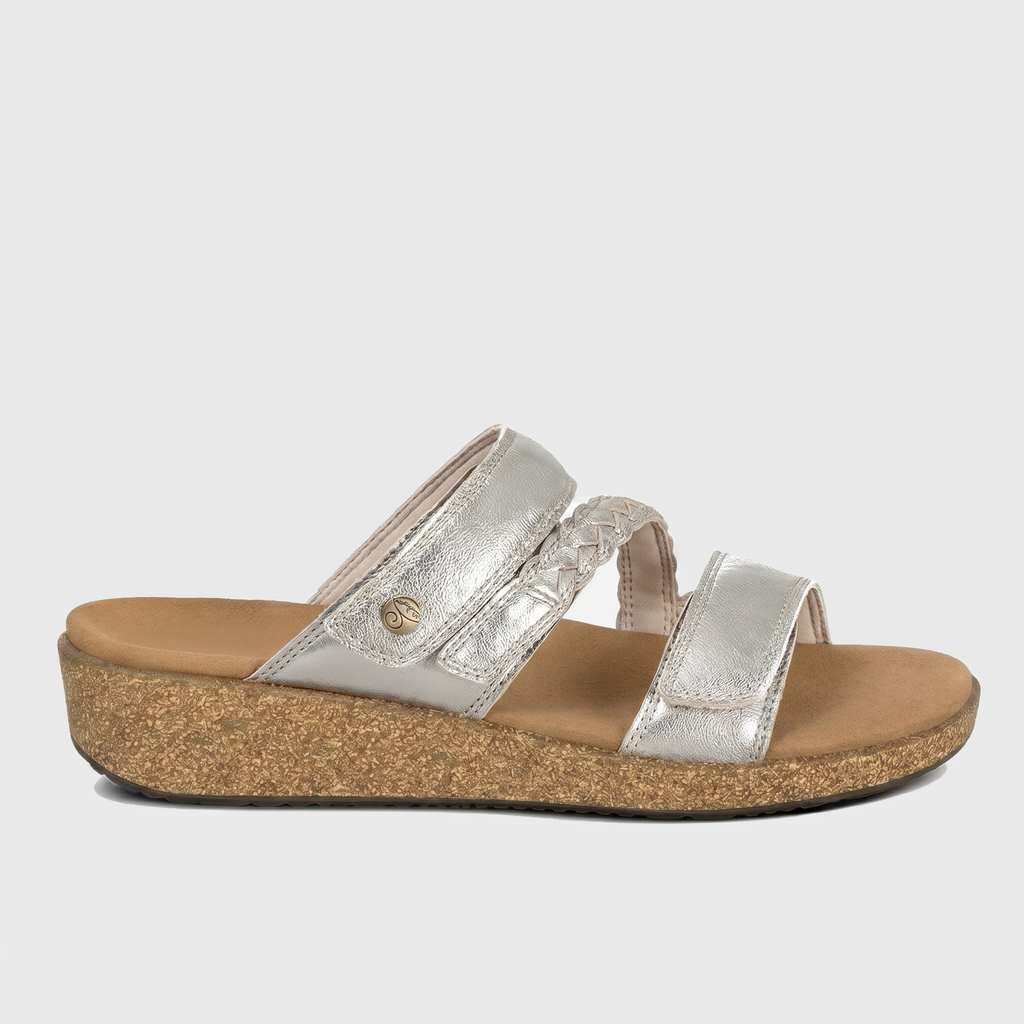 Carrie – Fresca elegancia en un azul estiloso